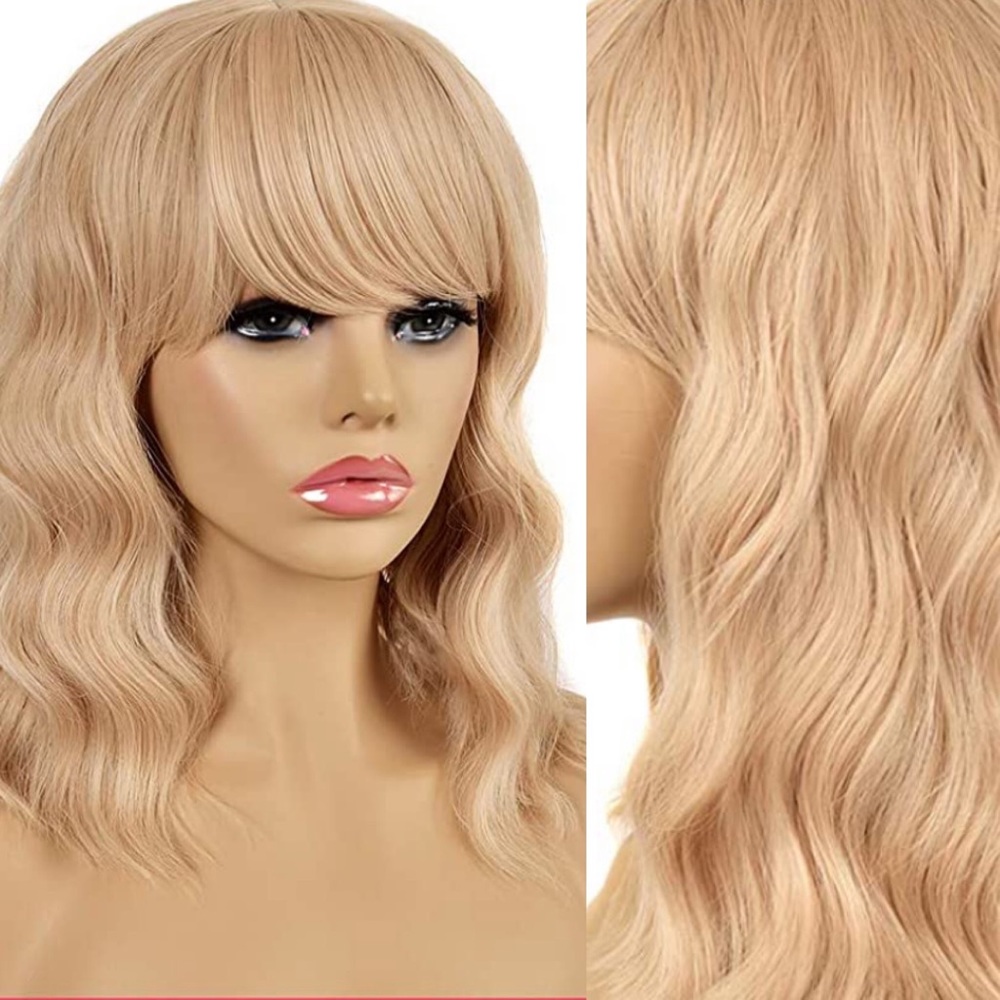 Wavy 12 inch wig